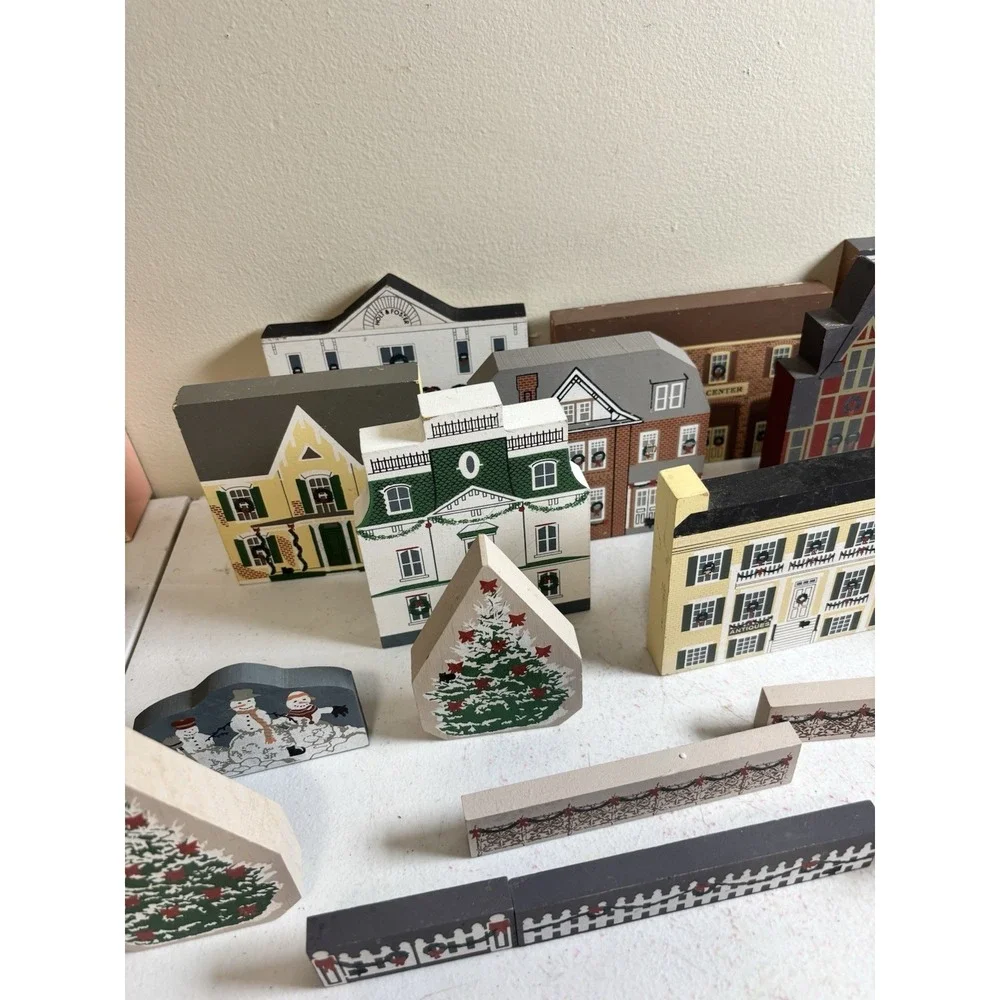 Cat's Meow Christmas Lot of 28Pcs Trees, Fences, Buildings, Horse & Buggy & More